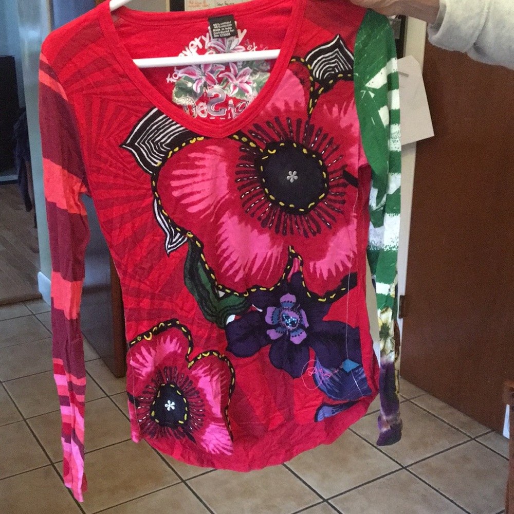 Long sleeve women’s shirt